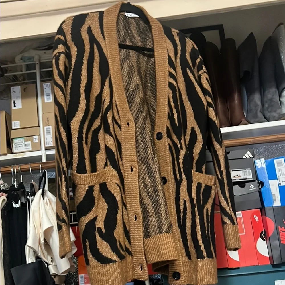 Zara Black and Brown Zebra-Print Cardigan - Picture 1 of 3